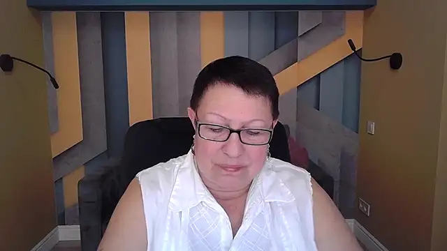 BarbaraTurners online show from November 5, 7:41 pm