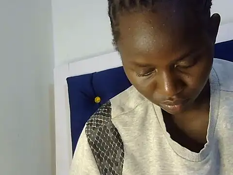 Seeexxxy-bree online show from February 24, 6:45 am