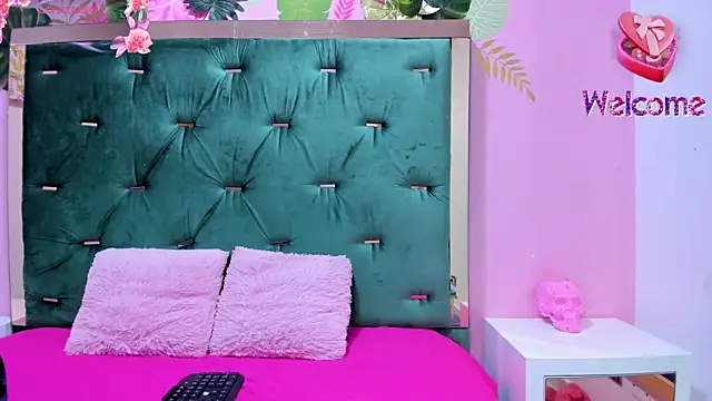 Hellen  4master online show from November 13, 4:28 pm