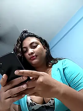 HottyOlly online show from October 5, 6:13 pm