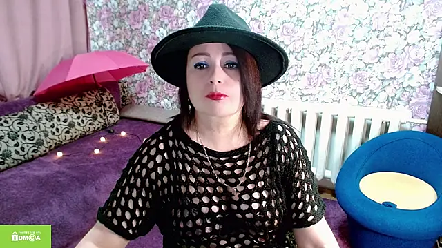 Snapshot of Julia-ru chatting on October 14, 8:44 pm Julia-ru online show from October 14, 8:44 pm