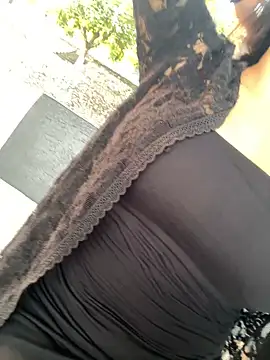 May-Squirt online show from April 8, 10:17 am