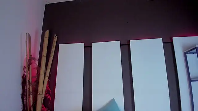 Biiancacox online show from December 3, 2:47 am