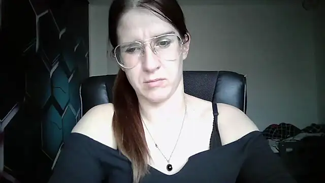 Snapshot of KayaRose chatting on October 3, 3:17 pm KayaRose online show from October 3, 3:17 pm