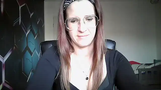 Snapshot of KayaRose chatting on October 1, 3:17 pm KayaRose online show from October 1, 3:17 pm