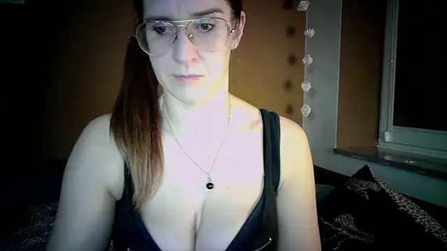Snapshot of KayaRose chatting on October 20, 3:37 pm KayaRose online show from October 20, 3:37 pm