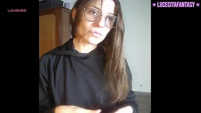 lucecitafantasy2 online show from April 20, 11:19 pm