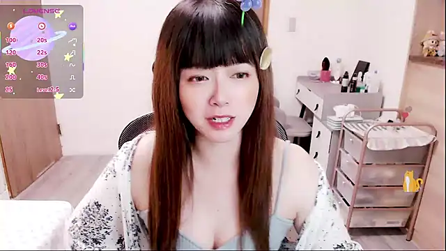 a0513 online show from December 15, 3:28 pm