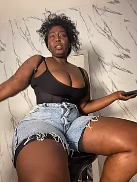 emilyrojas online show from April 11, 12:31 pm