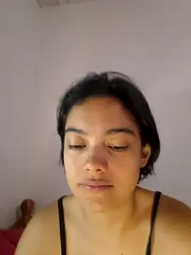 littlemelii online show from May 16, 3:22 pm