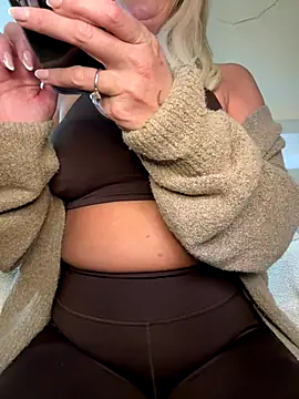 JodiSands online show from November 14, 1:55 pm