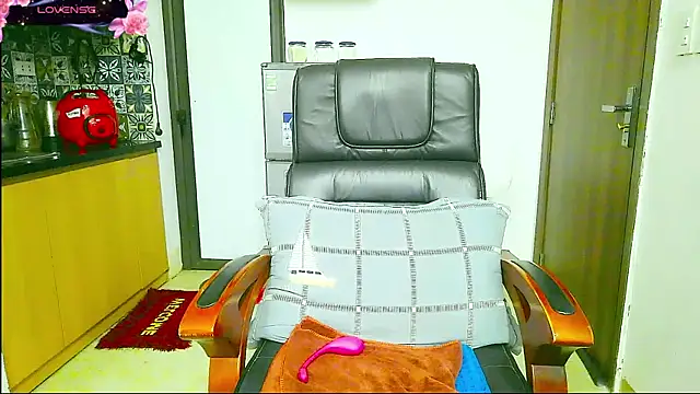 Miu-Le online show from October 12, 5:26 pm