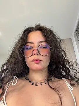 Antoniart  online show from March 2, 4:12 am