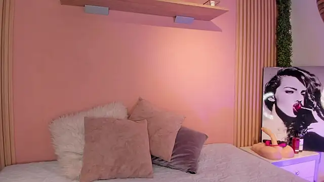  Victoria     online show from November 15, 8:54 pm