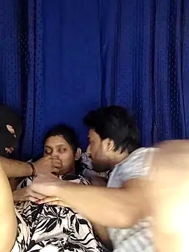 Sexy DarloSiya online show from December 17, 5:17 pm