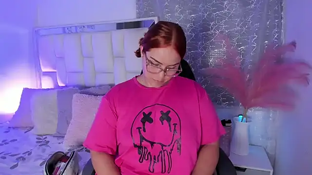 LeahxBarker online show from June 2, 3:18 am