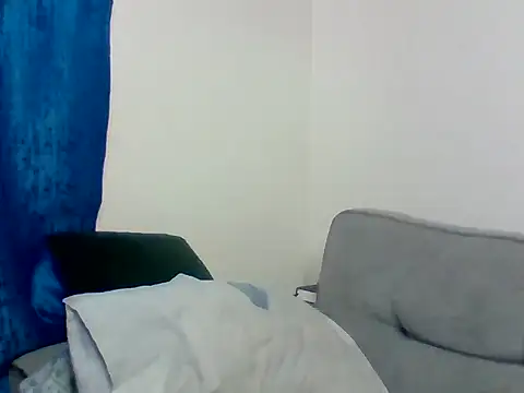  crystal princesss online show from February 24, 11:20 am