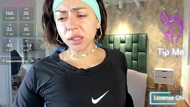 april dumont online show from December 1, 1:03 pm