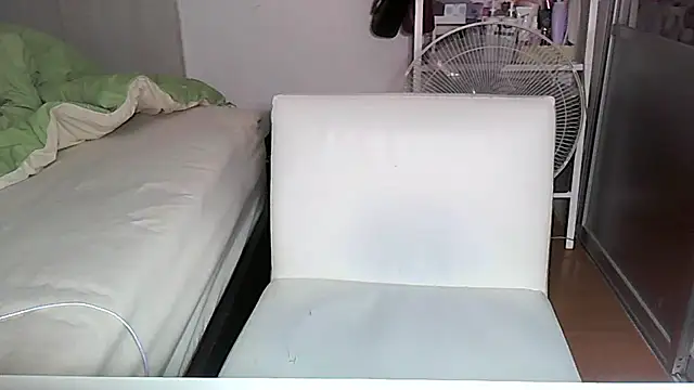 iamMalixxx online show from October 4, 1:06 pm