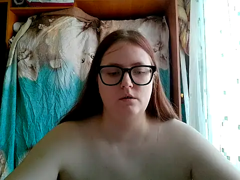 DesireMelissa online show from April 1, 6:03 am