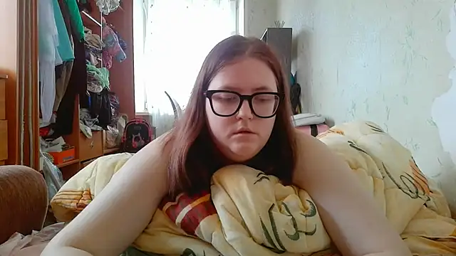 DesireMelissa online show from March 18, 10:20 am