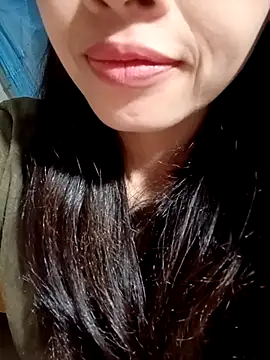 Snapshot of Hana_love20 chatting on October 1, 1:05 pm Hana love20 online show from October 1, 1:05 pm