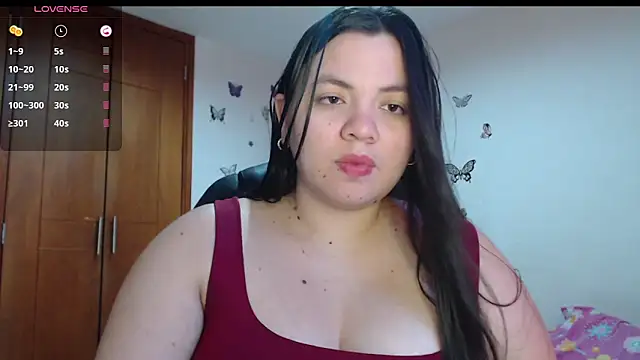 Snapshot of Sarahros1 chatting on October 19, 10:45 pm Sarahros1 online show from October 19, 10:45 pm