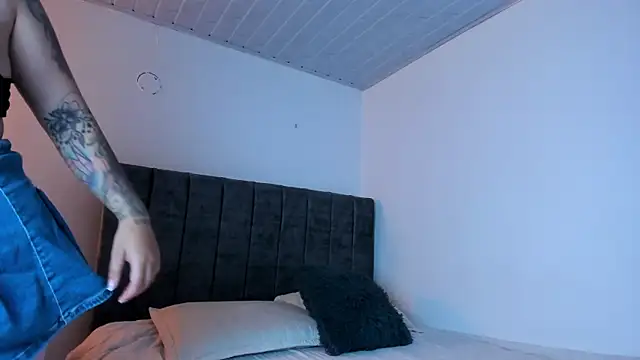 KayllaEvanss  online show from June 23, 6:22 am