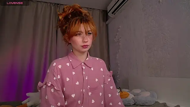 Snapshot of Evaa_Moonn_ chatting on September 15, 11:34 pm Evaa Moonn online show from September 15, 11:34 pm