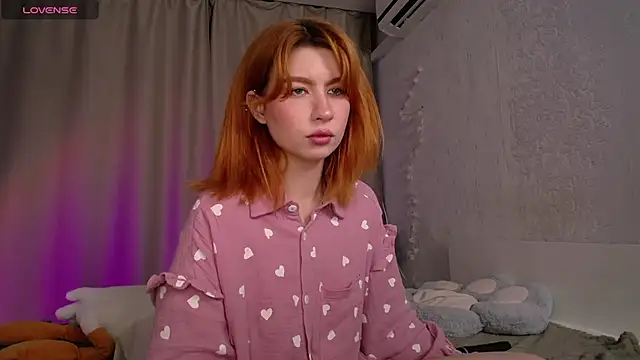 Snapshot of Evaa_Moonn_ chatting on September 14, 11:24 pm Evaa Moonn online show from September 14, 11:24 pm