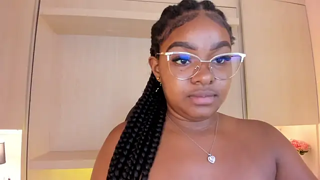 tamaraa smiith online show from October 28, 7:52 pm