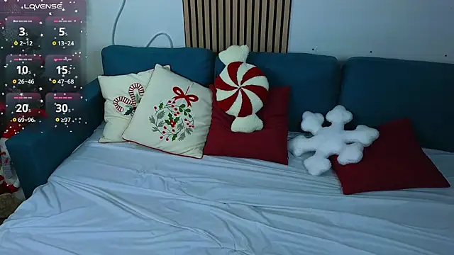 Aisha Riley online show from December 19, 4:21 pm