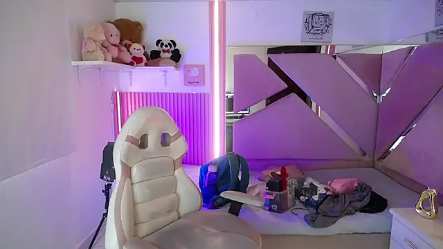  Miaaleon online show from January 16, 12:56 pm