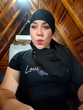 AmbarBurhan online show from March 31, 6:30 pm