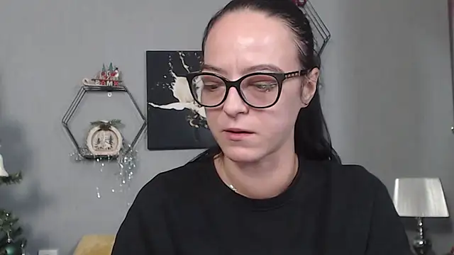 IzabelllNoir online show from December 16, 8:42 am