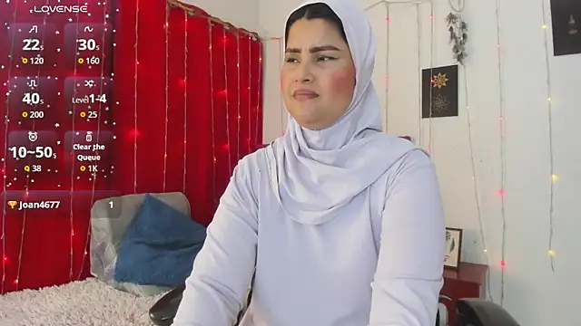 AishaAmin  online show from May 26, 12:26 pm