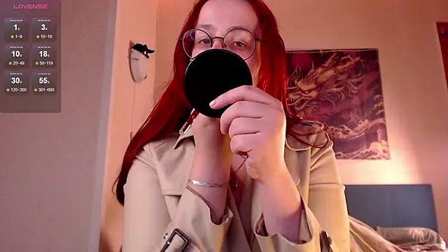 Snapshot of VanessaLincum chatting on October 21, 6:28 am VanessaLincum online show from October 21, 6:28 am