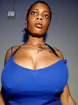 BarbieDoll 03 online show from April 18, 9:48 pm