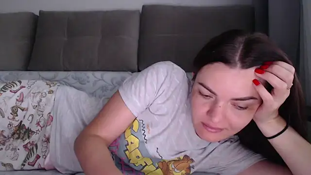  JustmeHere  online show from October 17, 7:44 am