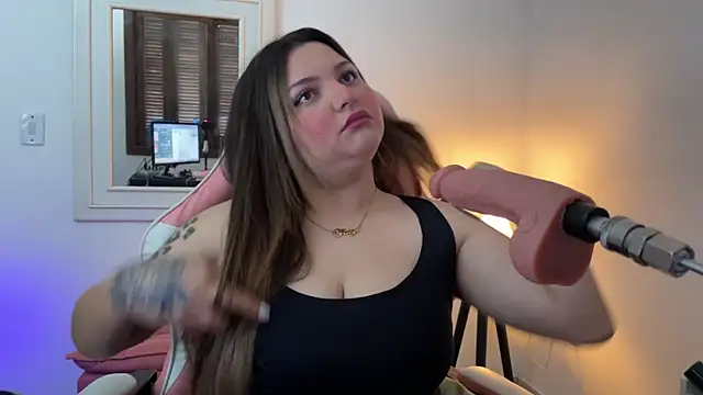 SweetPaige  online show from October 5, 3:39 pm