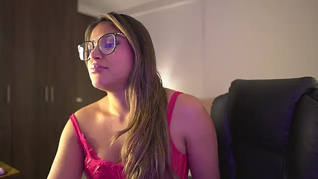 SaraParisi online show from September 25, 11:24 pm