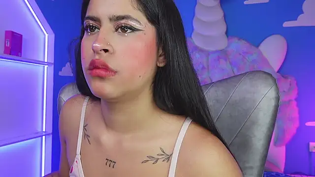 miss   anya online show from February 3, 11:04 am