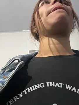 AnthonelaDuque online show from February 16, 11:32 am