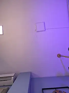 AnthonelaDuque online show from February 13, 11:45 am