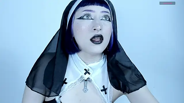 Snapshot of BlueBerry____ chatting on October 12, 6:49 am BlueBerry online show from October 12, 6:49 am