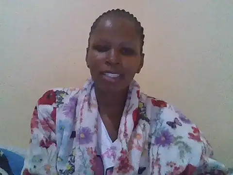 Snapshot of CharlotteDee chatting on September 30, 8:13 pm CharlotteDee online show from September 30, 8:13 pm
