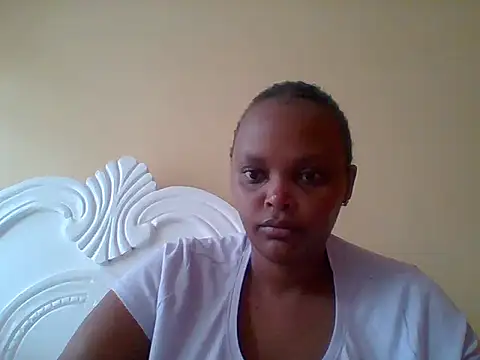 Snapshot of Sexxy-Shie chatting on September 11, 7:20 am Sexxy-Shie online show from September 11, 7:20 am