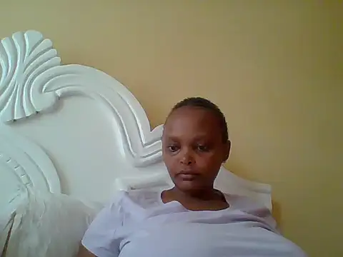 Snapshot of Sexxy-Shie chatting on September 15, 8:22 am Sexxy-Shie online show from September 15, 8:22 am