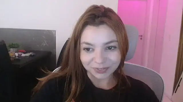 HotRuiva online show from October 12, 9:39 pm