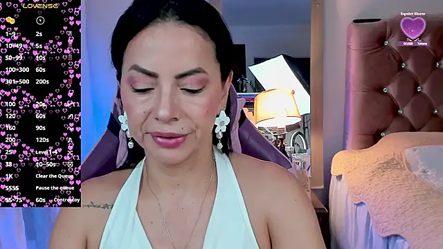 veronika naughty online show from October 11, 2:42 pm